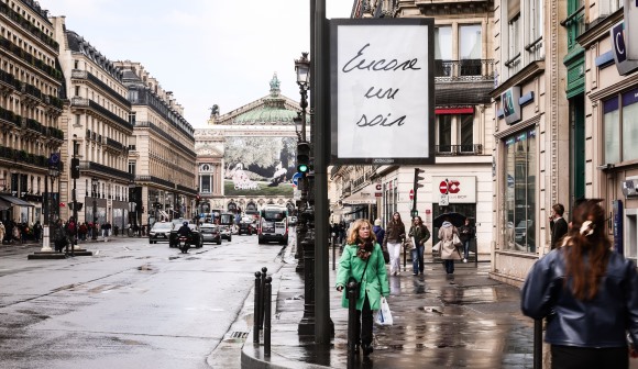 Pré-vendas para concertos de Céline Dion em Paris com nove milhões de inscritos