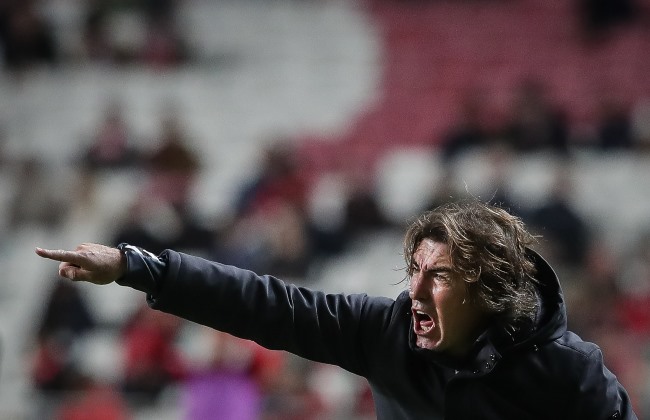 Treinador Ricardo Sá Pinto a caminho do Irão para treinar Esteghal