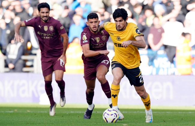 Gonçalo Guedes deixa Wolverhampton e ruma à Real Sociedad até 2029