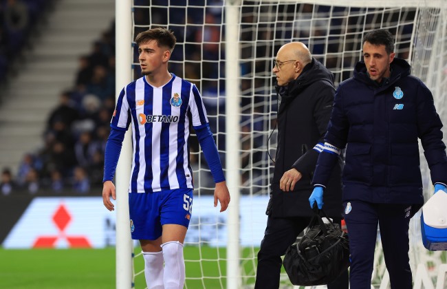 FC Porto renova com Martim Fernandes até 2030