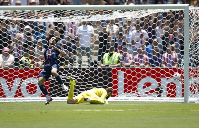 Campeão europeu PSG entra a vencer e a convencer no Mundial de clubes com toque luso