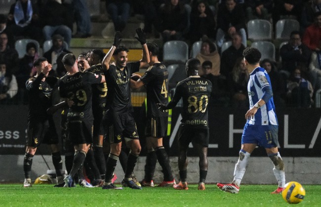 Casa Pia impõe primeira derrota do campeonato ao FC Porto