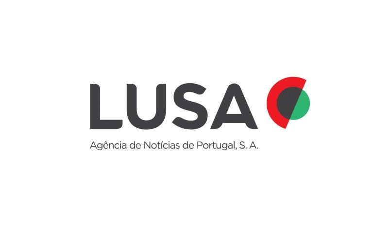Cinco bombeiros feridos em despiste no Peso da Régua